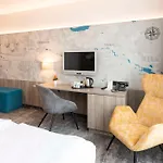 Western Am Europaplatz 4*