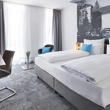 بيست ويسترن ام أوروبابلاتز Königsbrunn