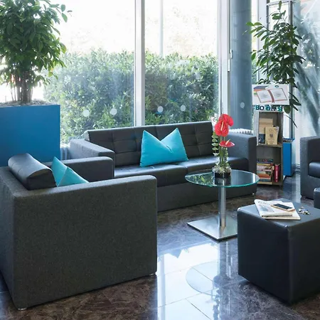 بيست ويسترن ام أوروبابلاتز