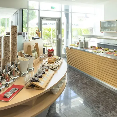 بيست ويسترن ام أوروبابلاتز