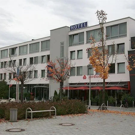 بيست ويسترن ام أوروبابلاتز