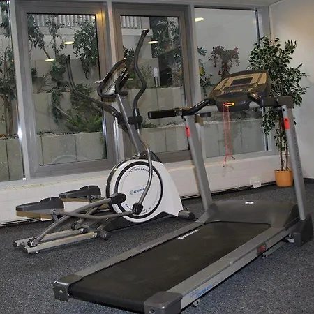 Western Am Europaplatz Hotell 4*