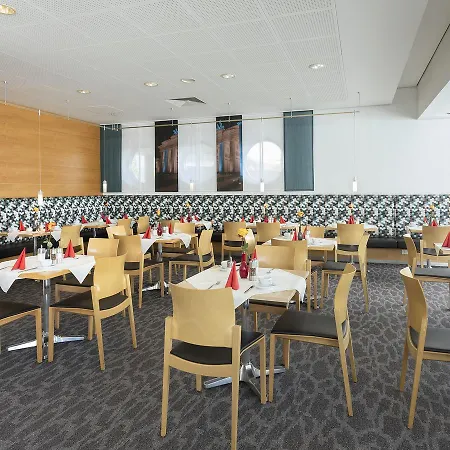 Western Am Europaplatz Hotell