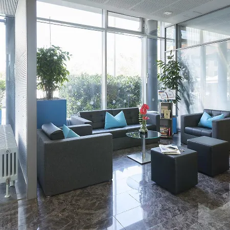 Western Am Europaplatz Hotell